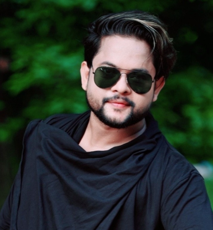 कृष्णराज अधिकारी